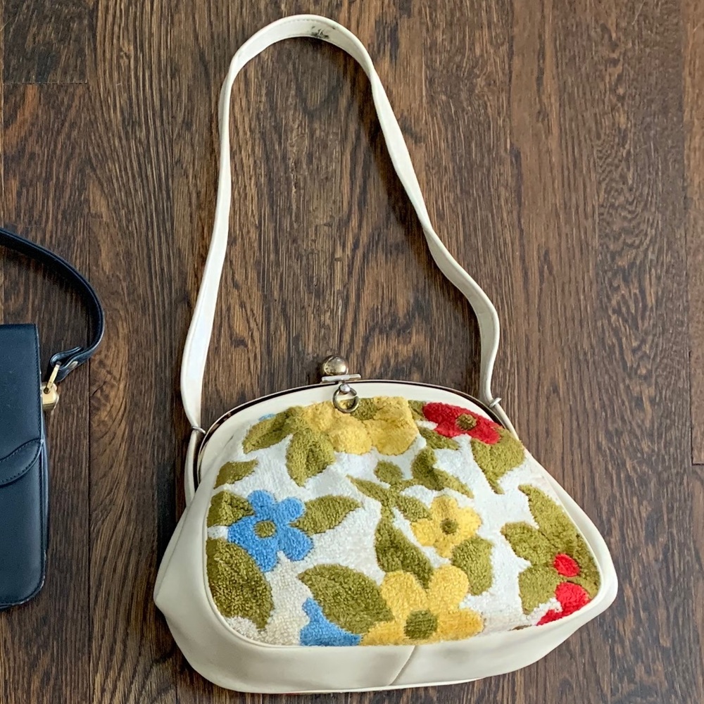 Vintage floral purse
